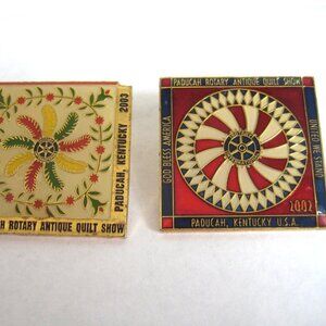 2 PADUCAH, KENTUCKY ROTARY ANTIQUE QUILT SHOW ENAMEL PINS 2002 & 2003